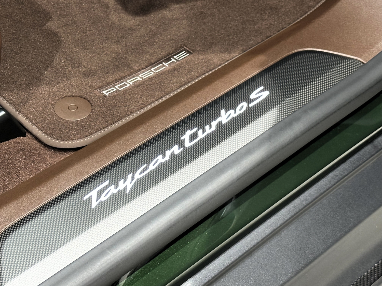 taycan turbo S