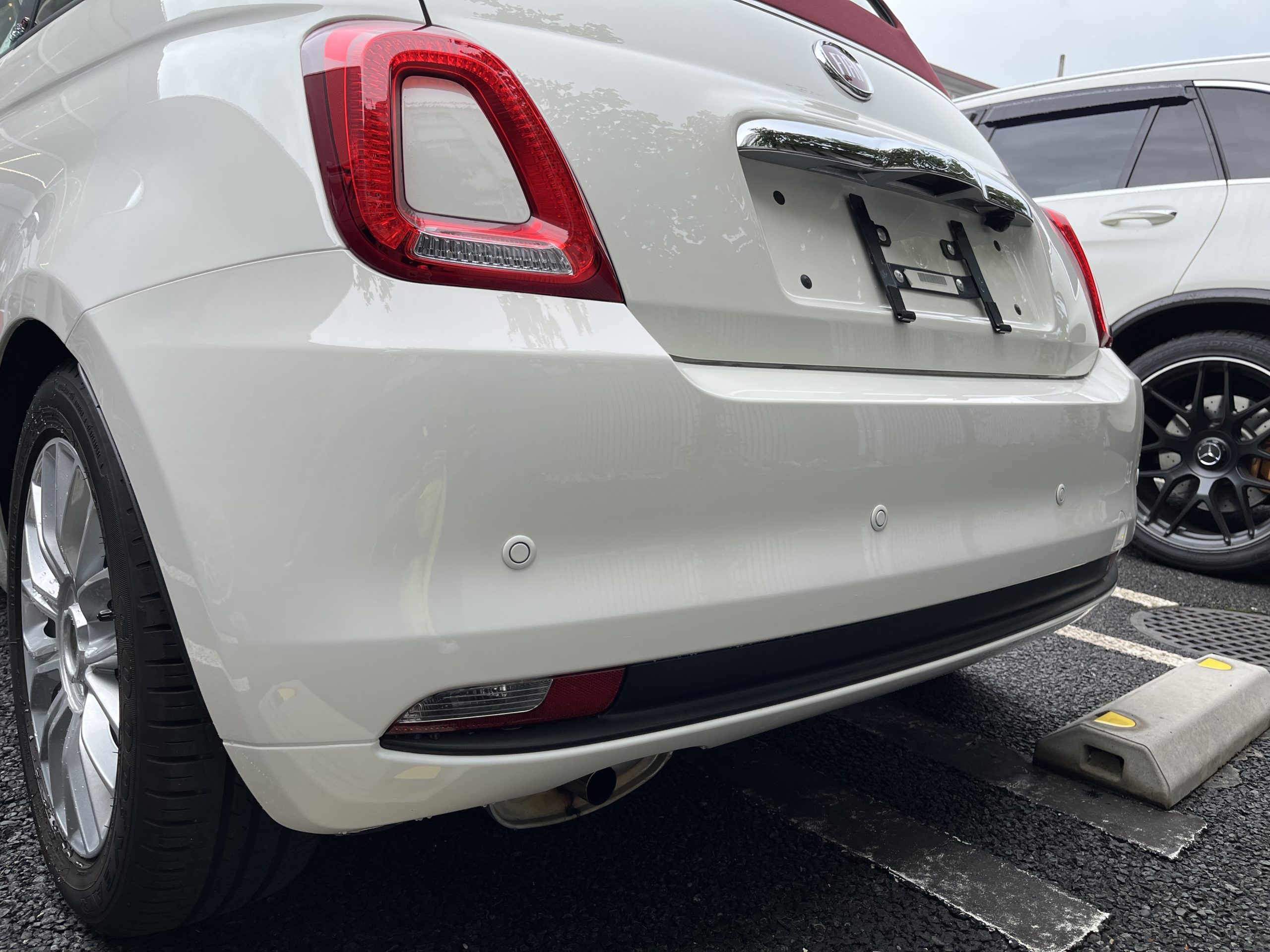 FIAT500 後付けｺｰﾅｰｾﾝｻｰ‼