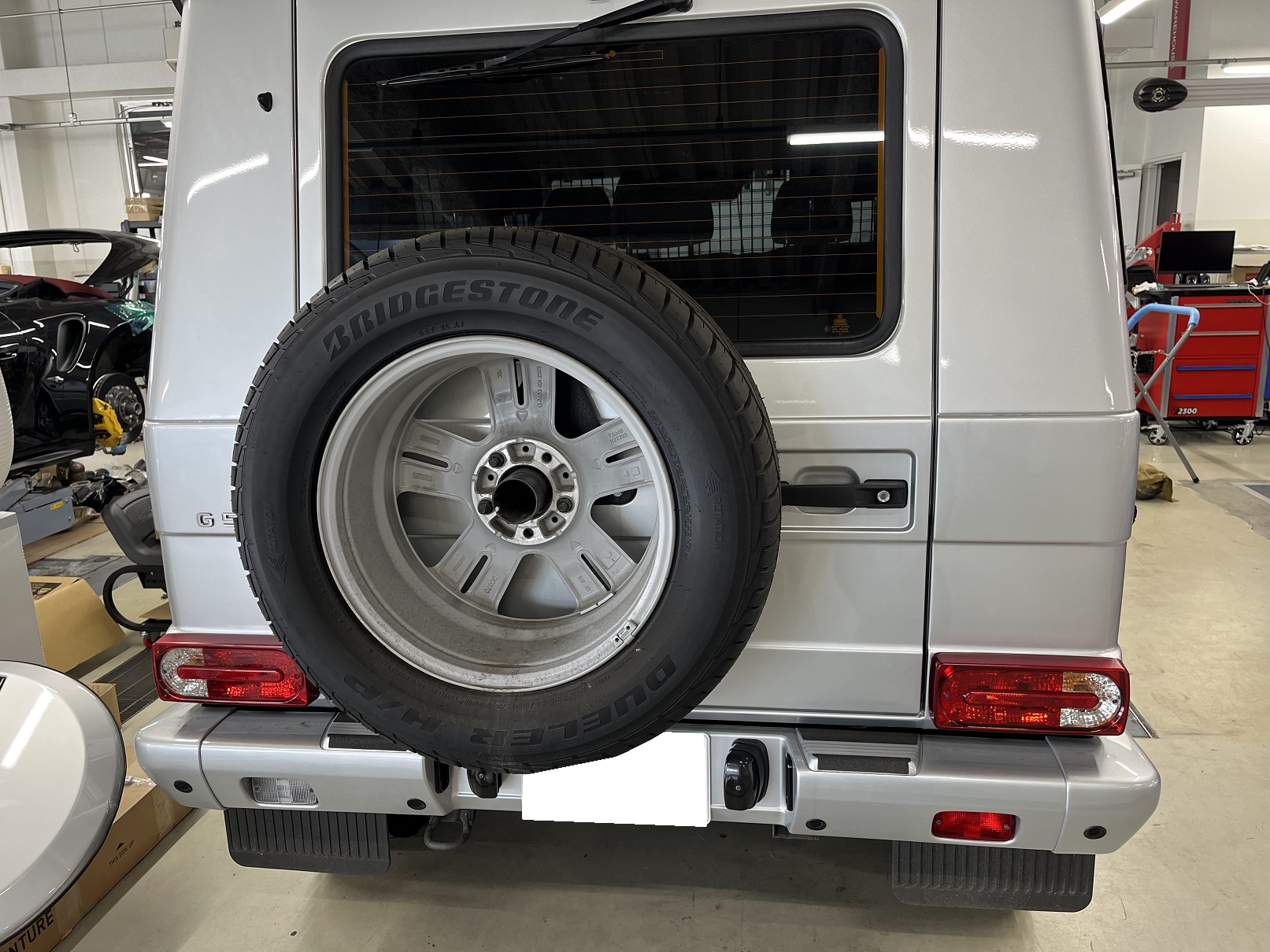 W463　ｹﾞﾚﾝﾃﾞ FRONTRUNNER　ﾙｰﾌﾗｯｸ　CURT　ﾋｯﾁﾒﾝﾊﾞｰ　背面タイヤレス　セルモーター修理　G550　ルーフアンテナ交換　BOND葛飾