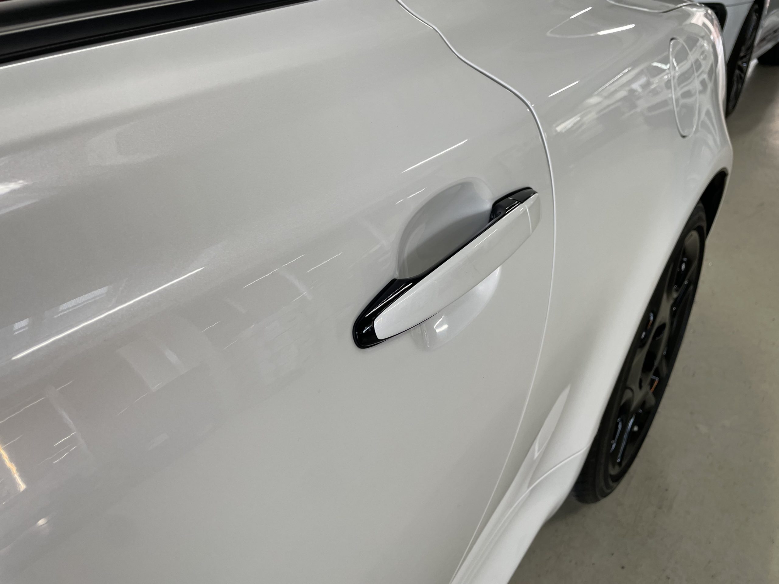 LEXUS SC ブラックアウト ナビゲーション コーナーセンサー カスタム 東京都 葛飾 ボンド BOND