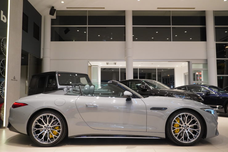 ボンド葛飾　Mercedes AMG SL43