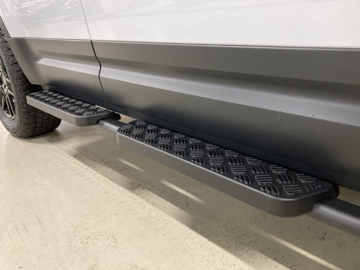 LANDROVER　DEFENDER　ランドローバー　ディフェンダー　サイドステップ　BOND　東京都　葛飾