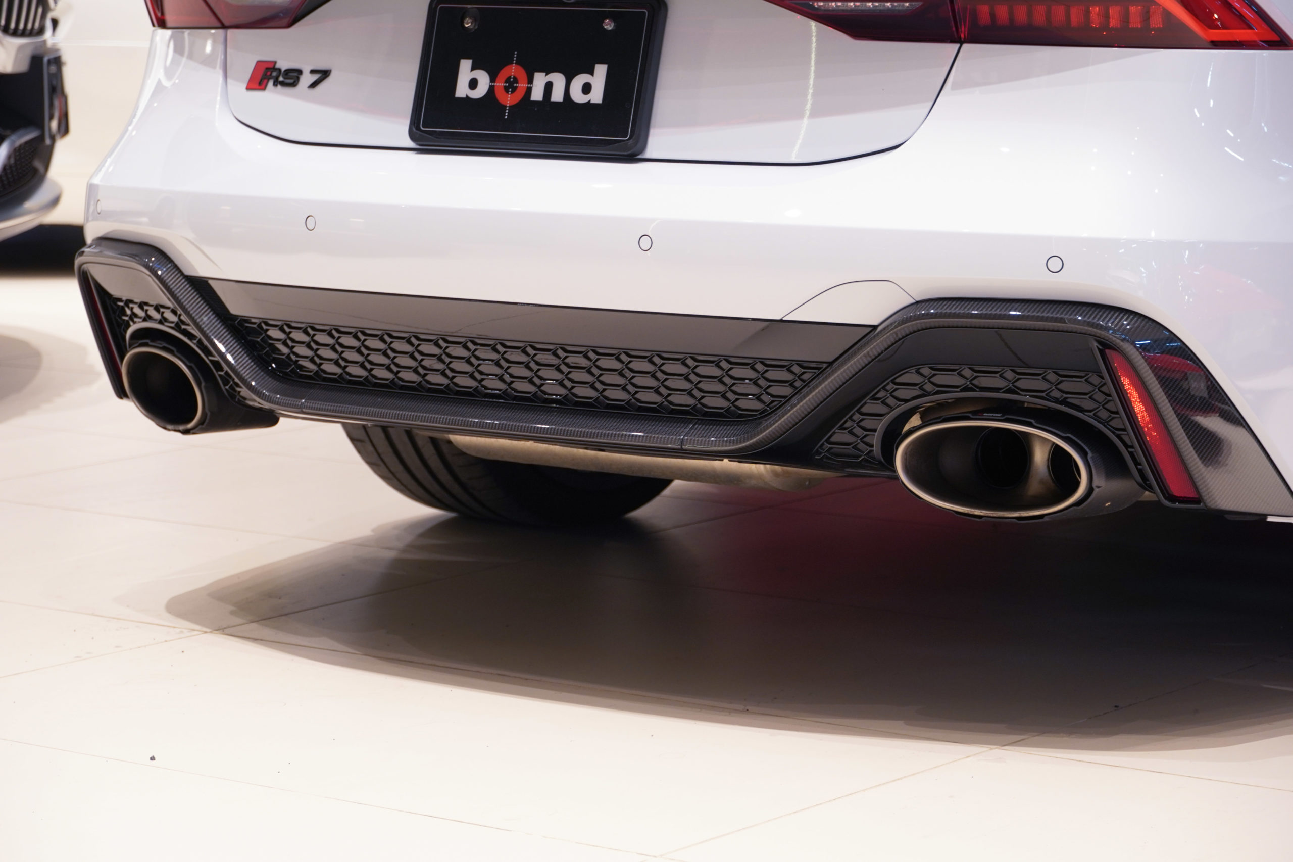 ボンド葛飾 アウディ RS7sportback