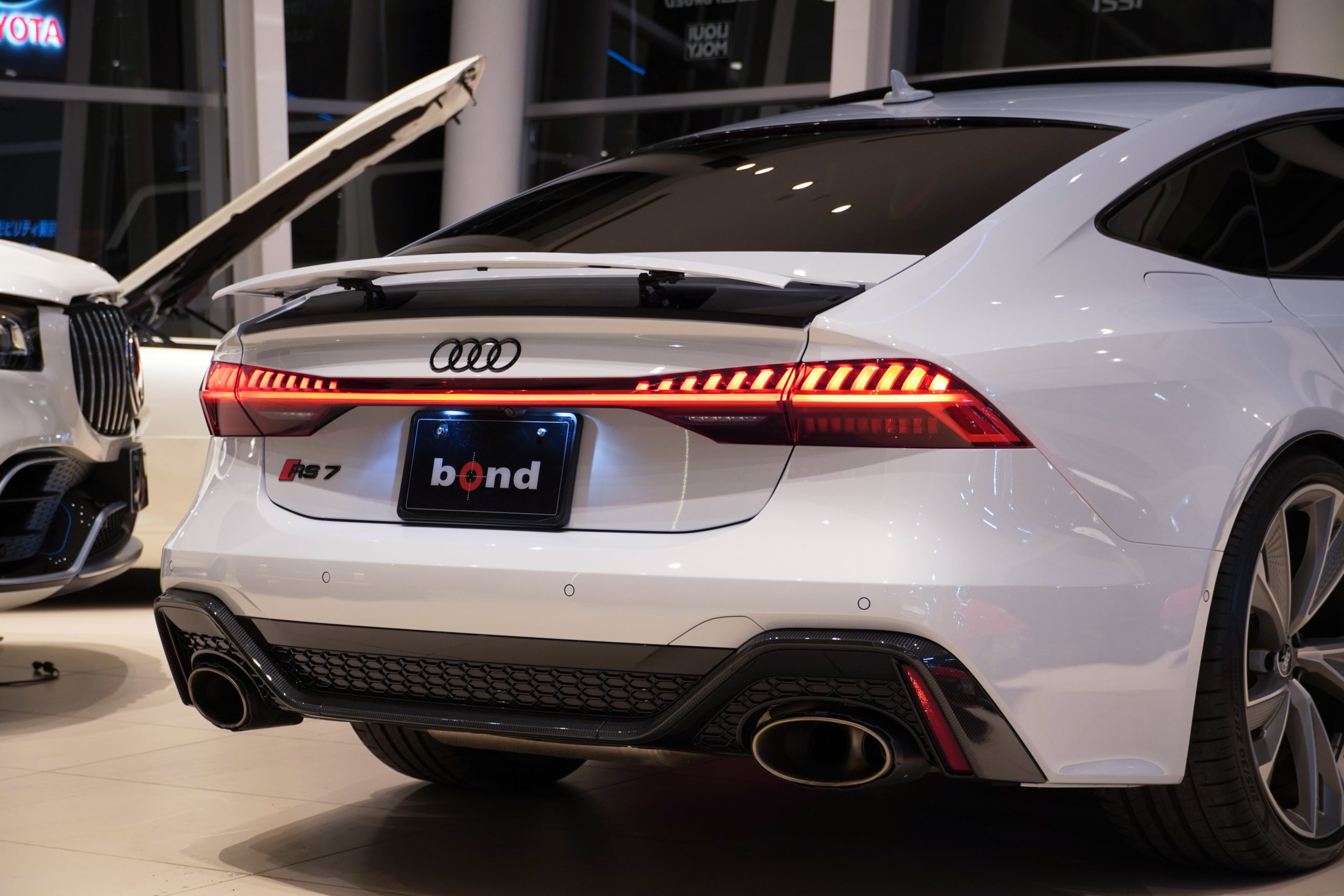 ボンド葛飾 アウディ RS7sportback