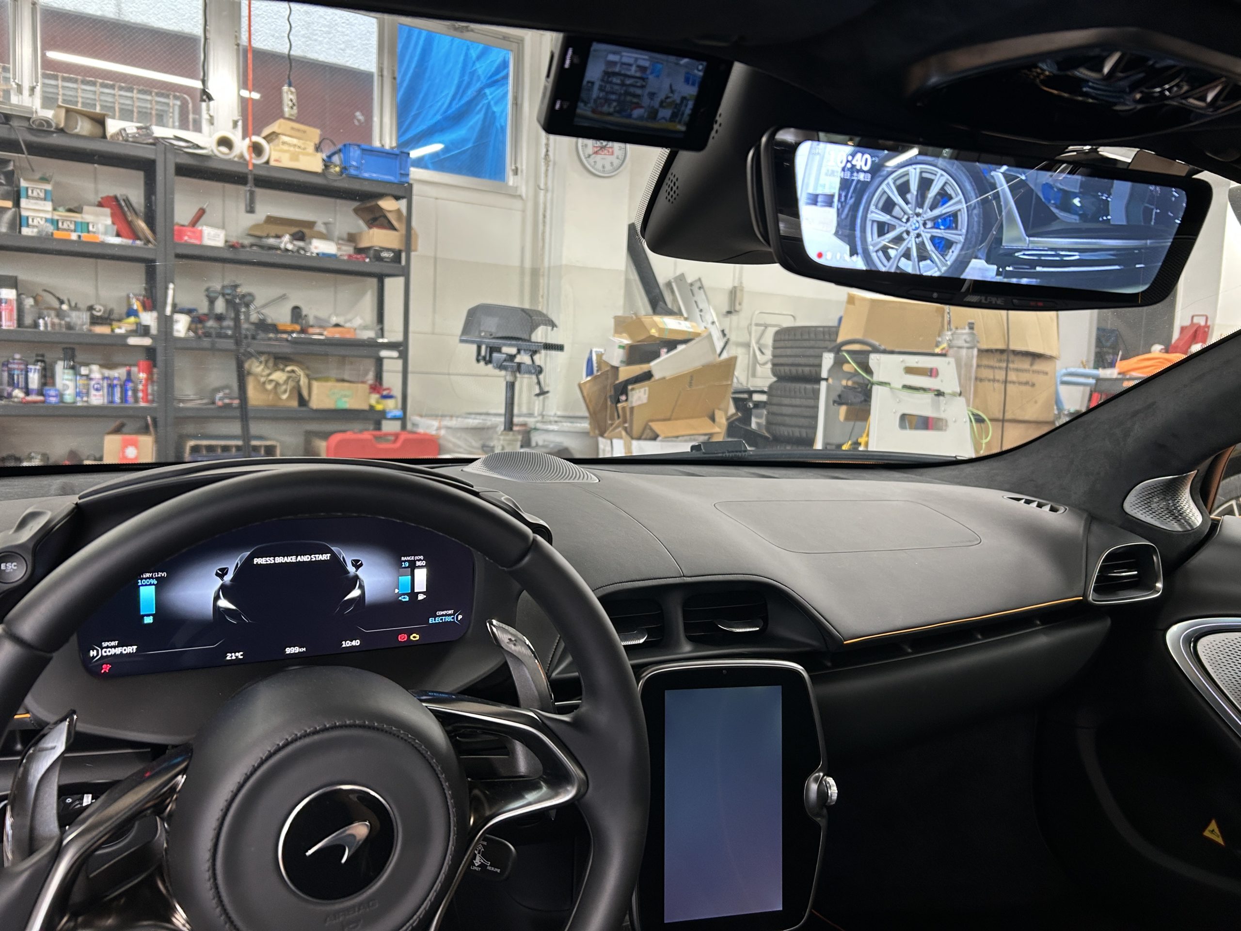 マクラーレン　アルトゥーラ　スパイダー　デジタルインナーミラー　アルパイン　ＡＬＰＩＮＥ　BOND　ボンド　葛飾　東京