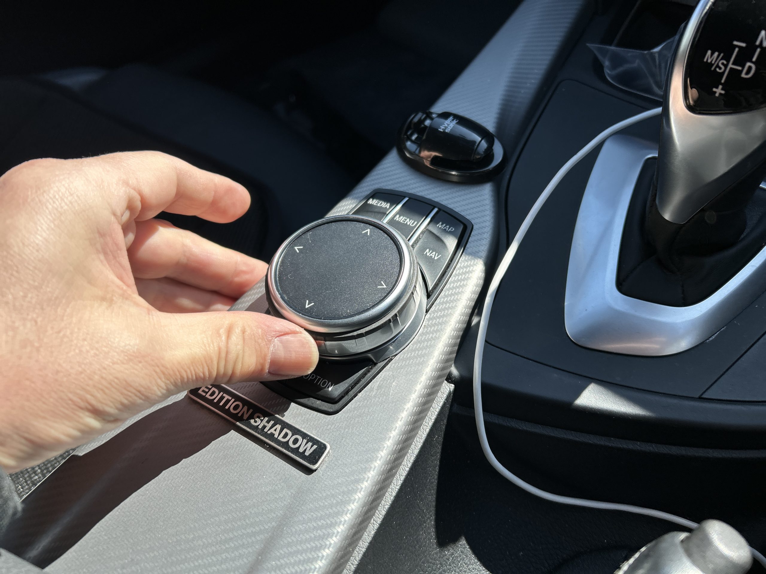 BMW 3シリーズ　F31　アルパイン　フロントカメラ　インターフェース　カスタム　BOND　ボンド　葛飾　東京