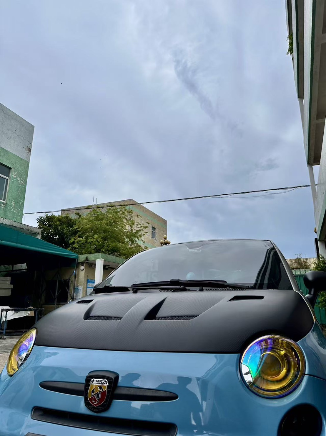 フィアット　FIAT　アバルト595　アバルト695　カーボンボンネット　BOND　ボンド　葛飾　東京都　カスタム