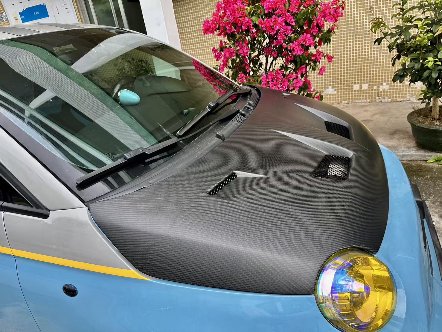 フィアット　FIAT　アバルト595　アバルト695　カーボンボンネット　BOND　ボンド　葛飾　東京都　カスタム