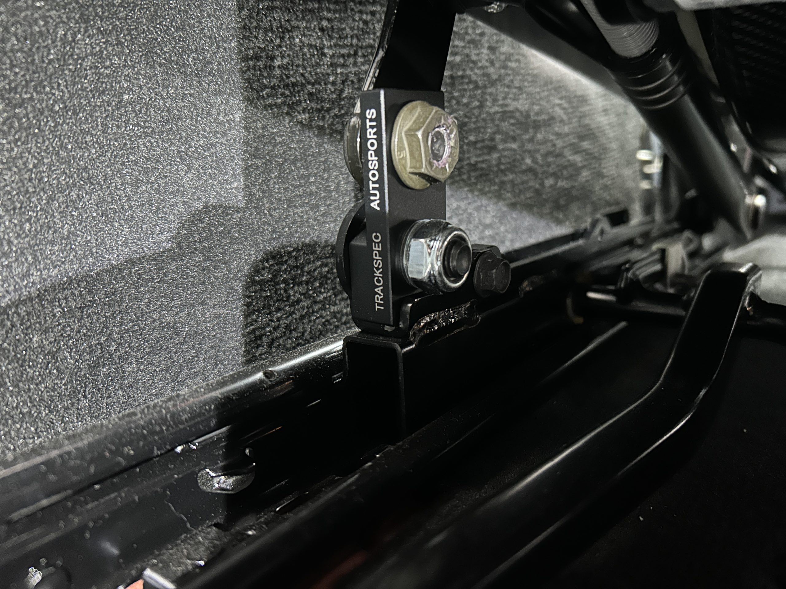 ポルシェ　バケットシート　シートアジャスター　BOND　ボンド　葛飾　東京