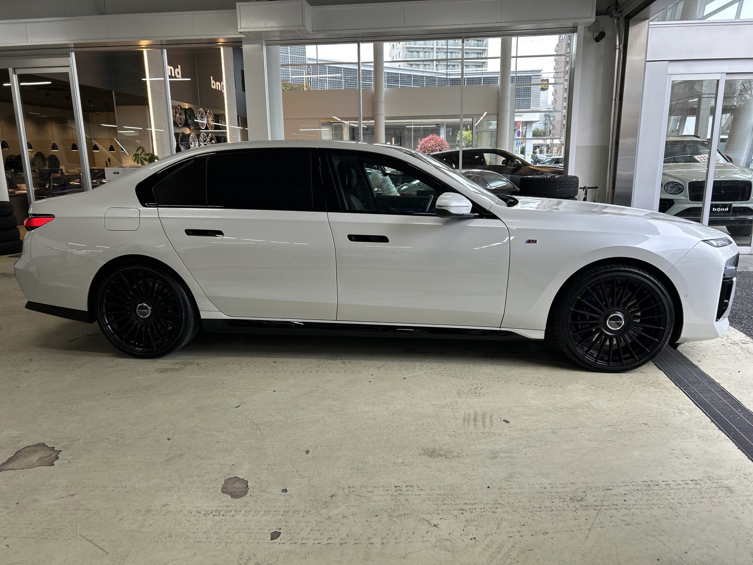 BMW　G70　740i　ホイール　VOSSEN　HF-8　22インチ　BOND　葛飾　東京