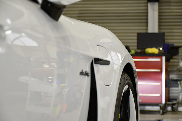 名古屋　ポルシェ　タイカン　Porsche　Taycan　スペーサー　ジャッキアップモード　カスタム