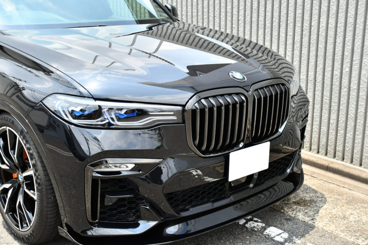 BMW　X7　40d　Mスポ　エアロ　ローダウン　ロワリング　カーボン　ブラックアウト　グリル　カスタム　名古屋