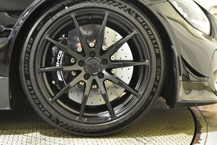 AMG　GTブラックシリーズ　ブラックシリーズ　ローダウン　ロベルタ　リフティングシステム　ブラックアウト　カスタム　名古屋