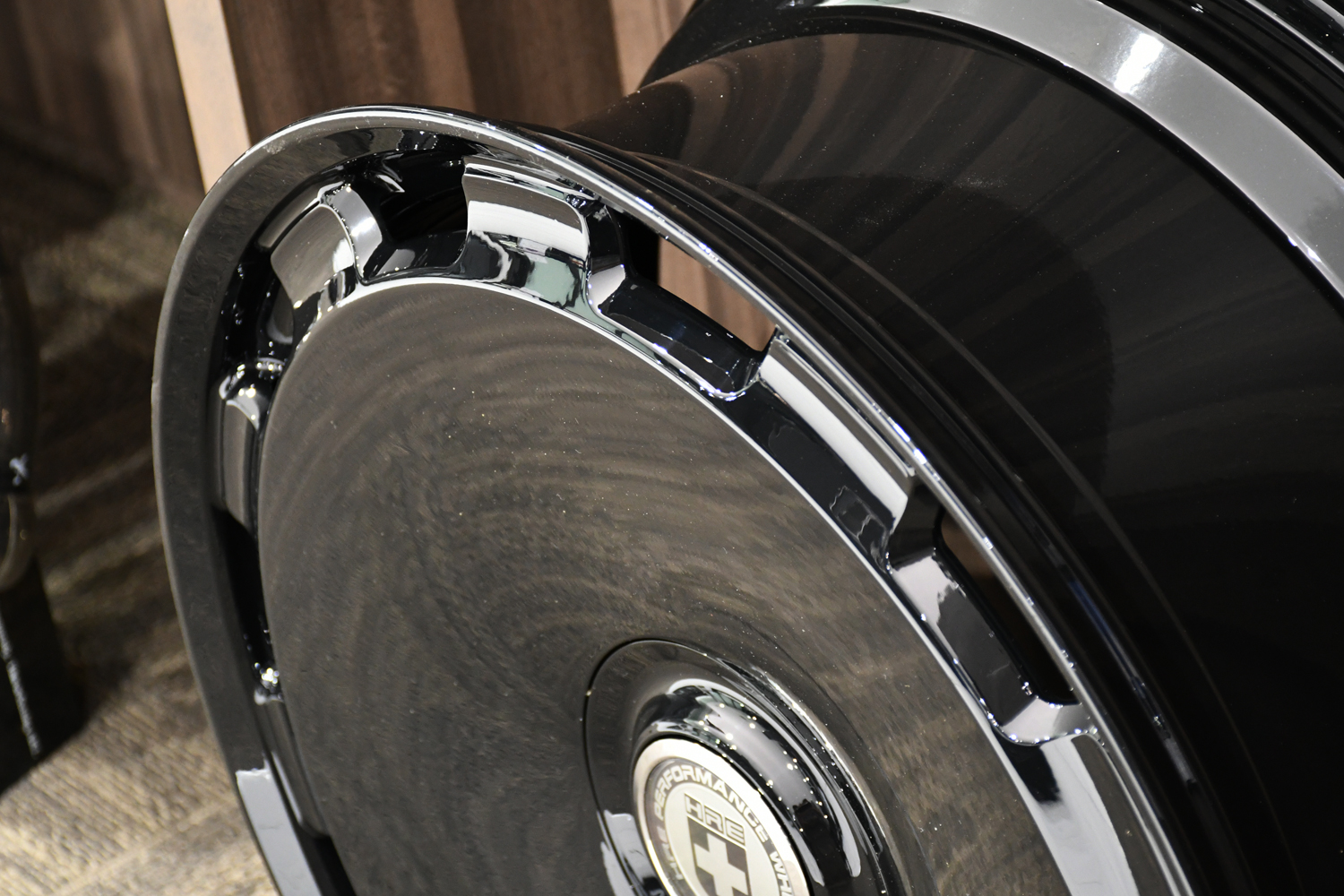 愛知県 名古屋 HRE 24インチ L108M フローティングセンターキャップ カスタム ボンド ボンド名古屋 G63