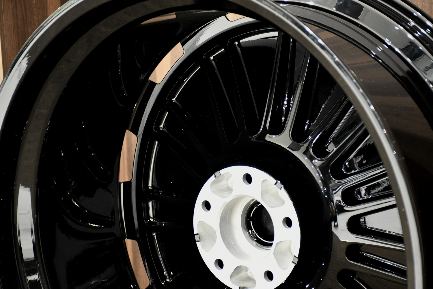 愛知県 名古屋 HRE 24インチ L108M フローティングセンターキャップ カスタム ボンド ボンド名古屋 G63