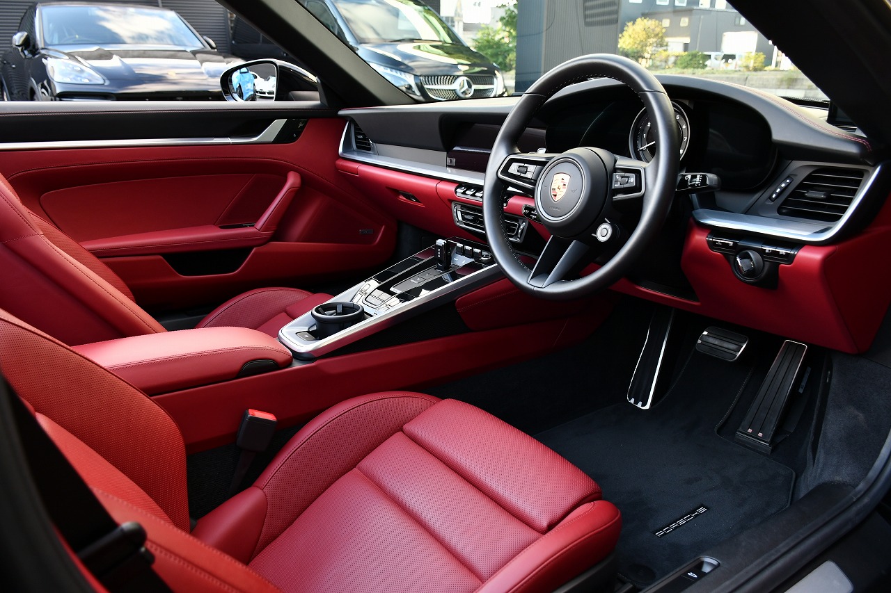 ポルシェ 911 992 カレラS カブリオレ