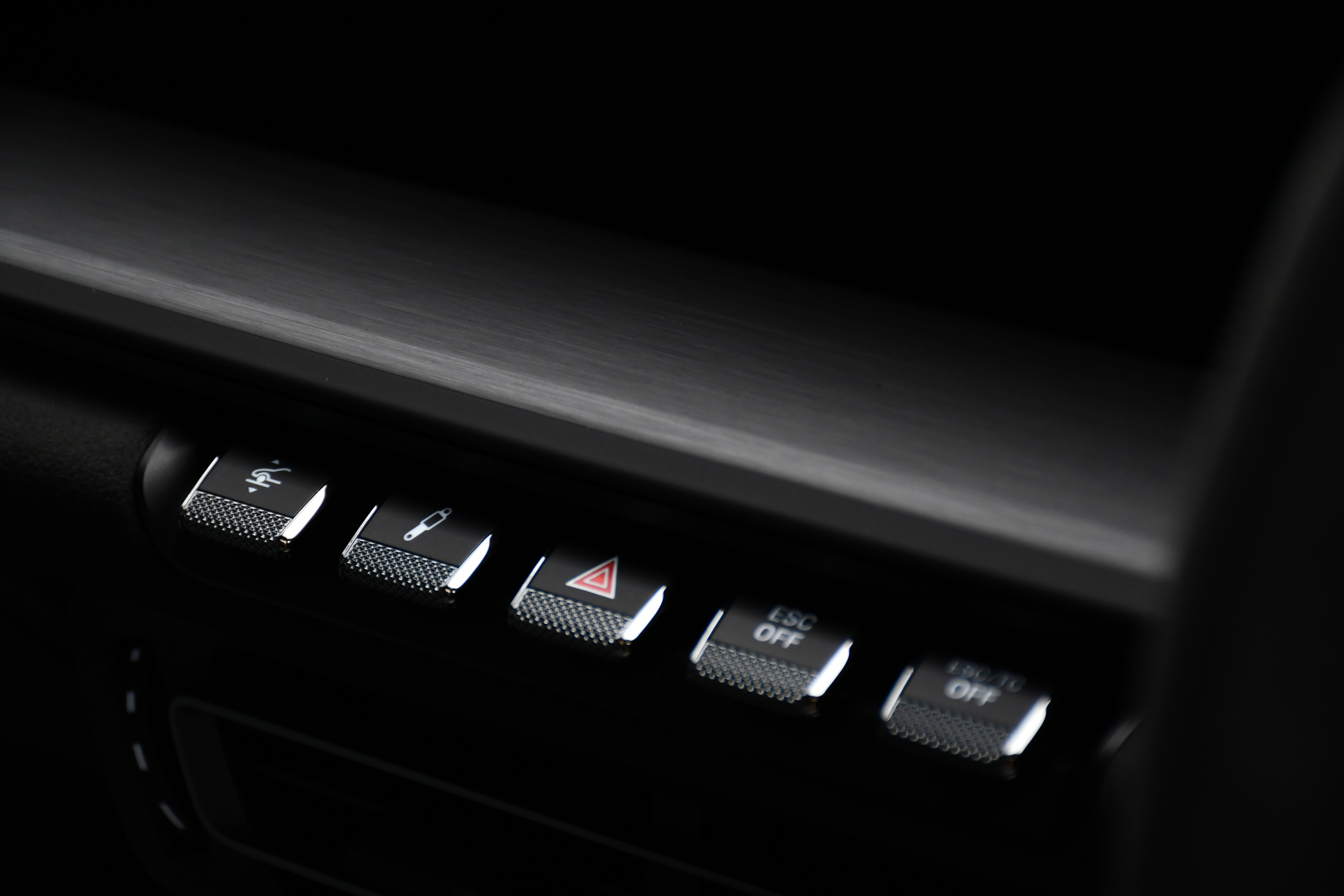 ボンドカーズ名古屋　bond cars NAGOYA　ポルシェ　PORSCHE　911　GT3　PCCB　カーボンブレーキ　BOSE　フロントリフター　センターロック　キャララホワイト　スポーツクロノ　スポーツシート　シートヒーター　在庫車　新入庫　右ハンドル　正規ディーラー車