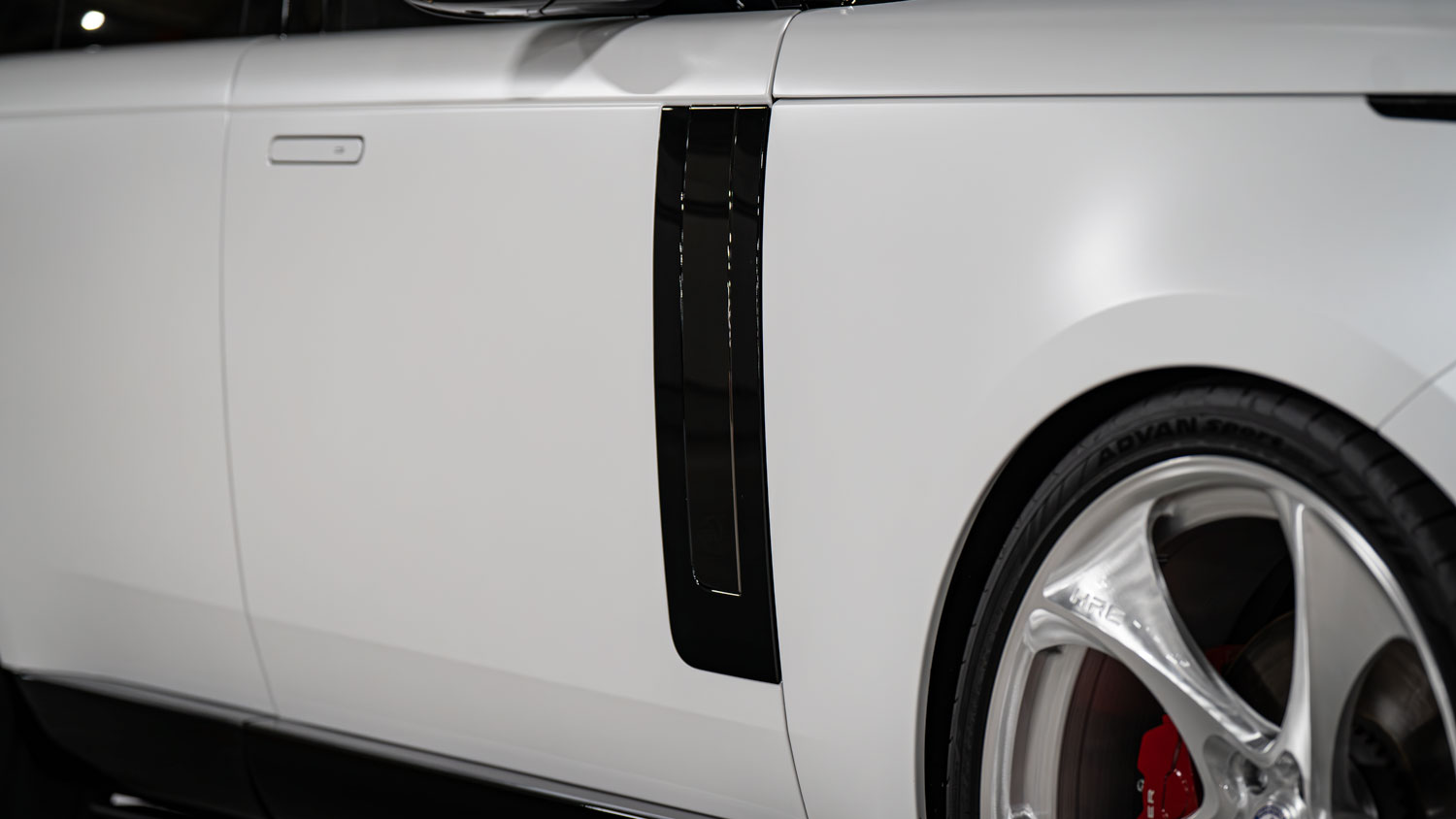 レンジローバー SV RANGEROVER ローダウン ホイール アメ鍛 HRE 522M 24インチ ブラックアウト プロテクションフィルム カスタム 名古屋