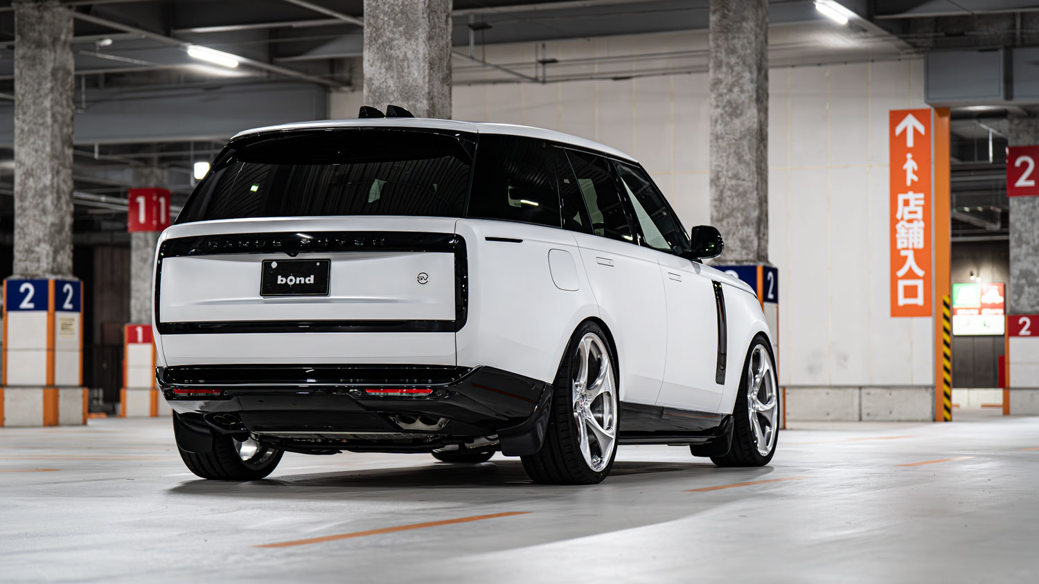 レンジローバー SV RANGEROVER ローダウン ホイール アメ鍛 HRE 522M 24インチ ブラックアウト プロテクションフィルム カスタム 名古屋