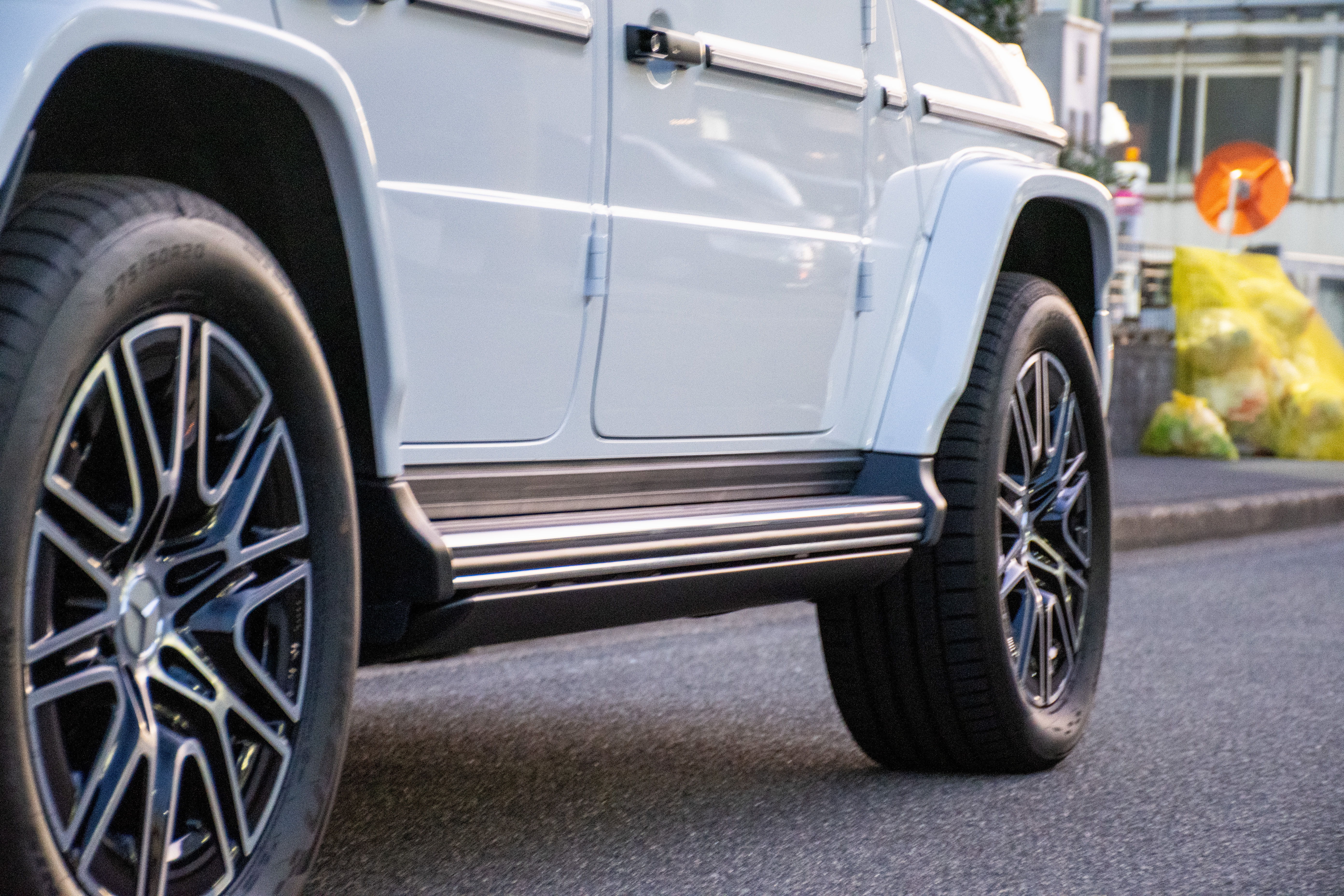 Mercedes-Benz,W465,G450d,電動サイドステップ,