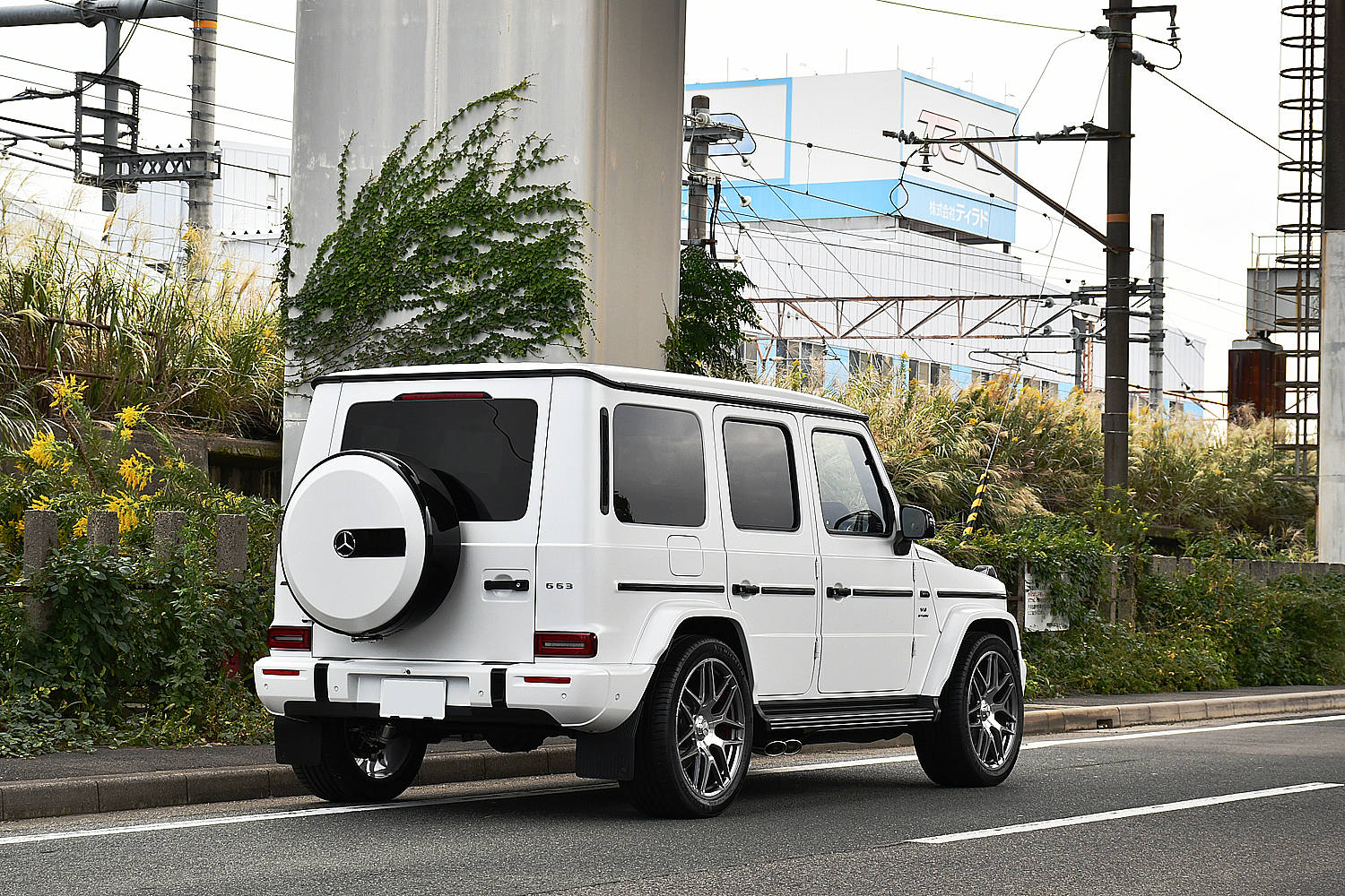 愛知県　名古屋　ベンツ　カスタム　AMG　W465　ローダウン　スペーサー　22インチ　ISC　プロテクションフィルム　マットオパリスホワイト　ボンド　ボンド名古屋