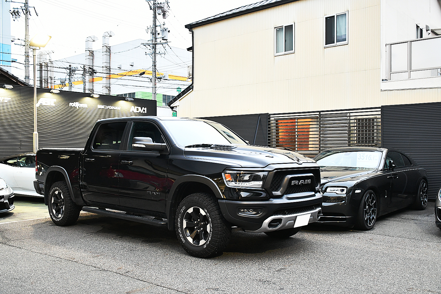 愛知県 名古屋 ダッチ ラム RAM カープレイ 地デジ 取り付け カスタム ボンド ボンド名古屋