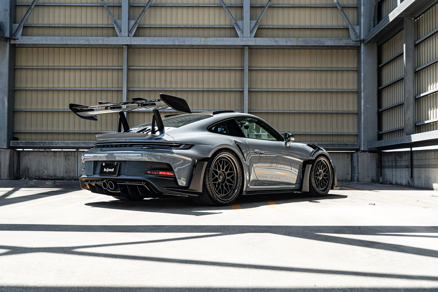 Porsche　ポルシェ　992　GT3RS　ローダウン　ホイール　HRE　アメ鍛　CRBN　Classic300　カスタム　名古屋