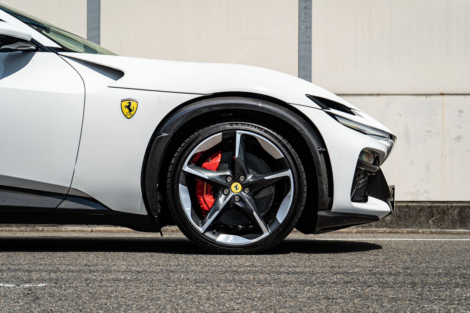 フェラーリ　プロサングエ　ローダウン　ダウンサス　NOVITEC　ノビテック　プロテクションフィルム　PPF　カスタム　名古屋