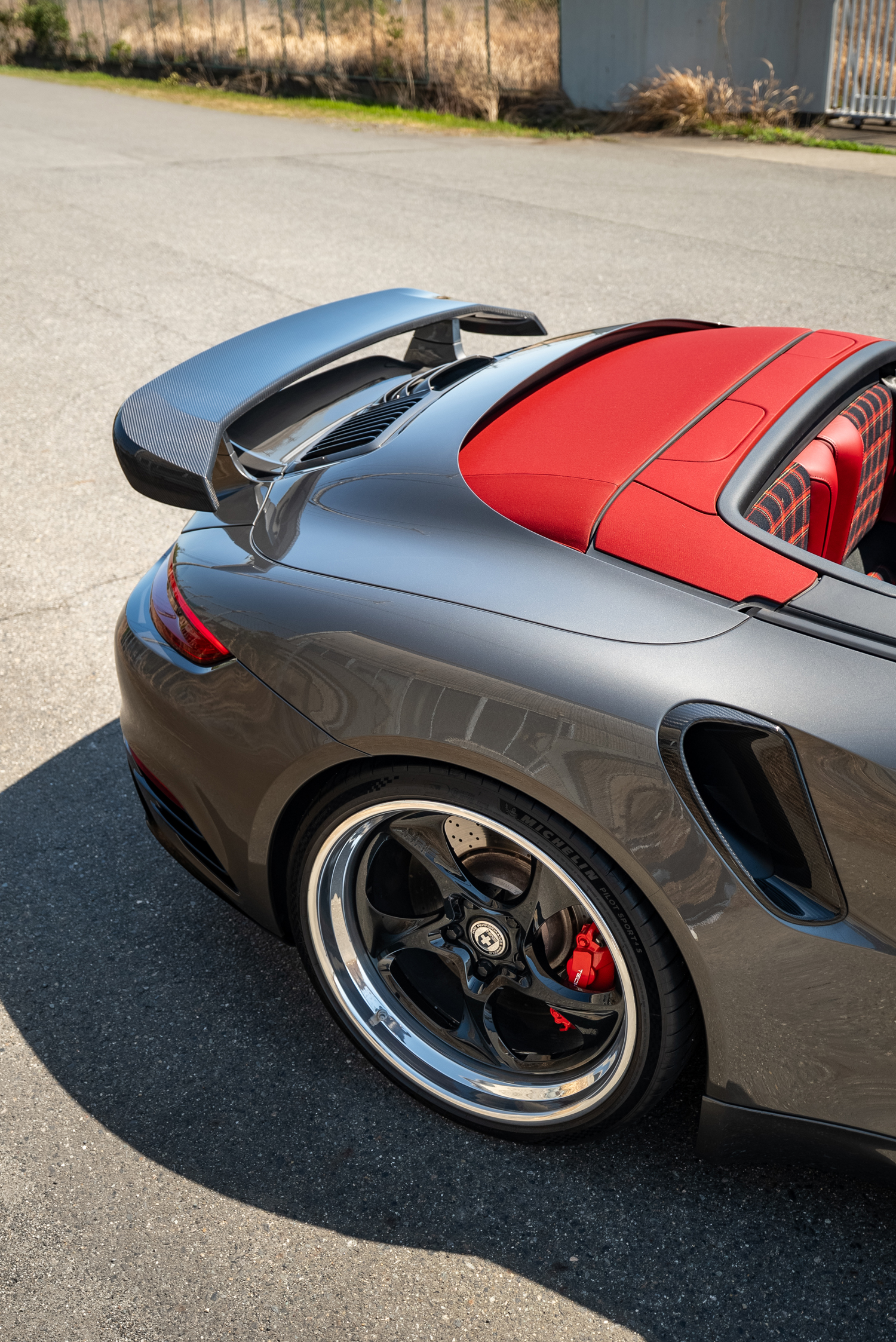 愛知県 名古屋 ポルシェ Porsche 991.2 turbo ターボ カスタム テックアート 内装 TECHART HRE 21インチ ローダウン ボンド ボンド名古屋