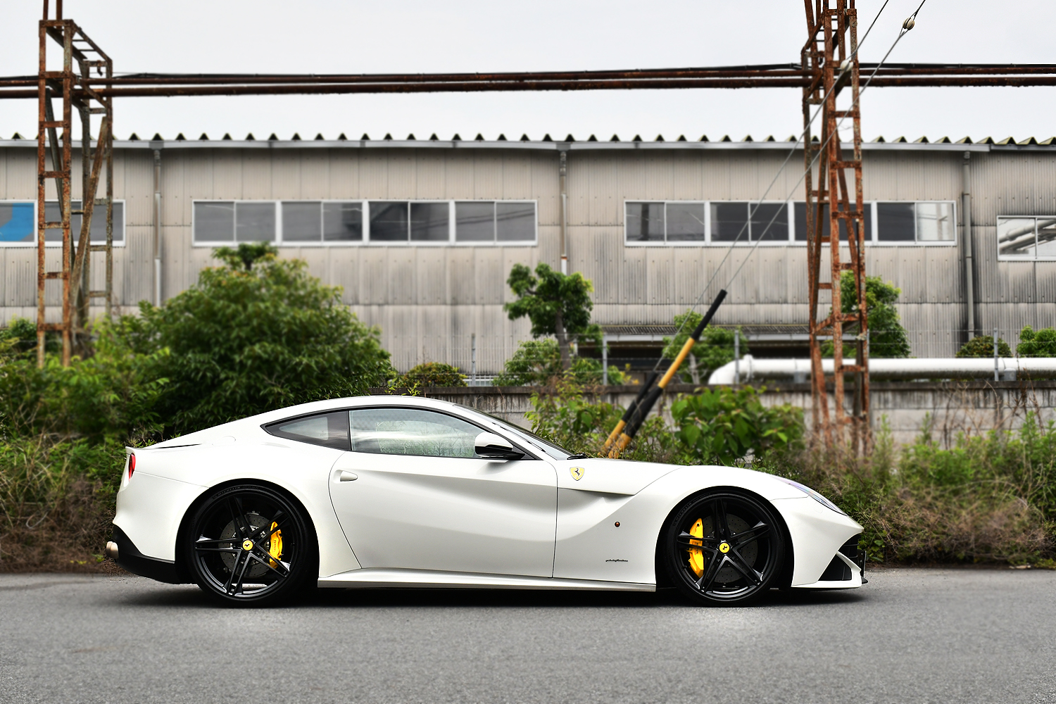 愛知県 名古屋 フェラーリ カスタム FERRARI F12 ローダウン ホイール HRE 22インチ P207 ボンド ボンド名古屋