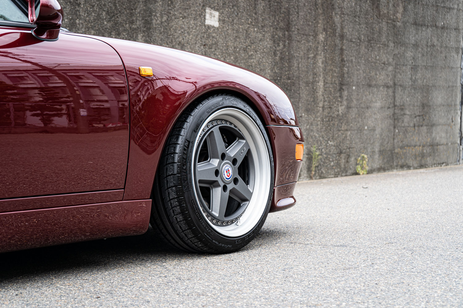 Porsche ポルシェ 993 ローダウン ホイール HRE アメ鍛 KW 車高調 カスタム 名古屋