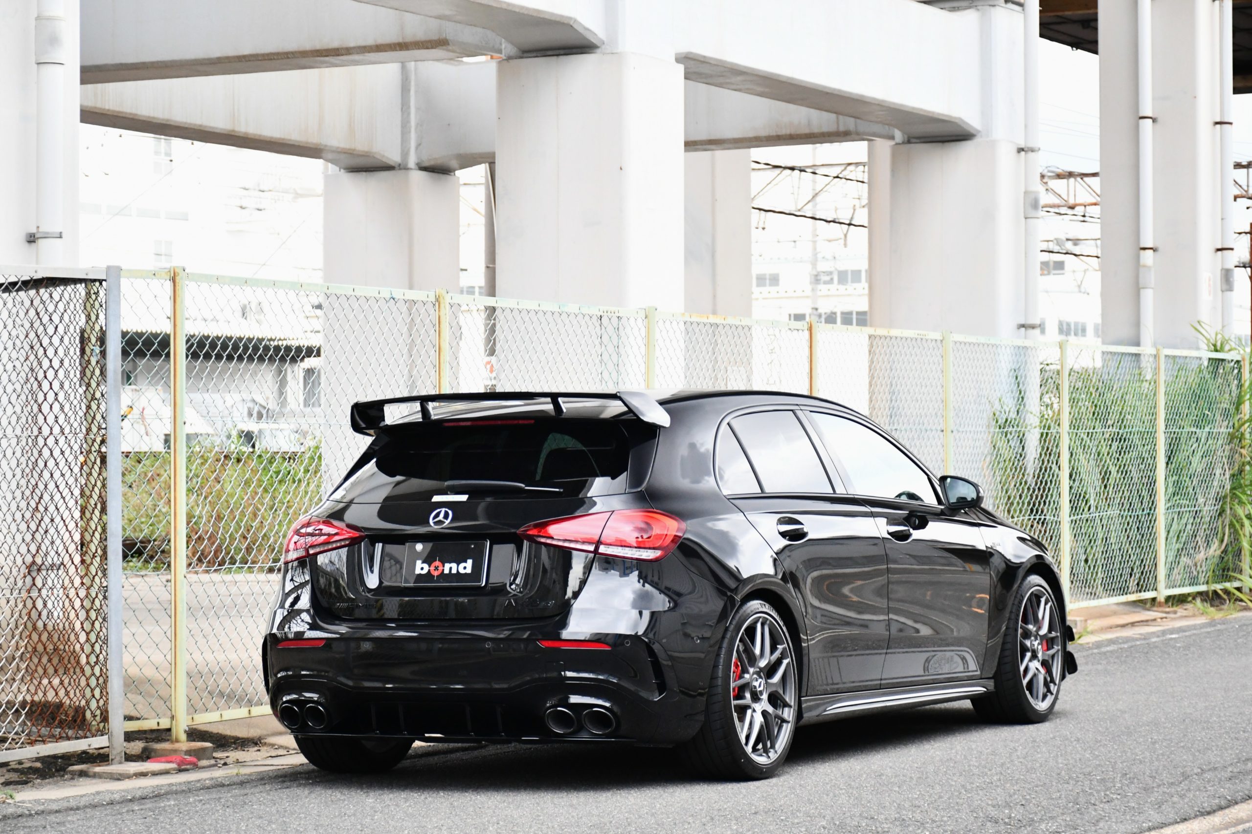 ボンドカーズ名古屋 bond cars NAGOYA メルセデスベンツ MercedesBenz メルセデスAMG MercedesAMG A45S エディション55 edition55 限定車 正規ディーラー車 ナイトパッケージ AMG 専用 ベンチレーション シートヒーター ヘッドアップディスプレイ AMGパフォーマンスシート 新入庫 在庫車 限定30台 コスモスブラック