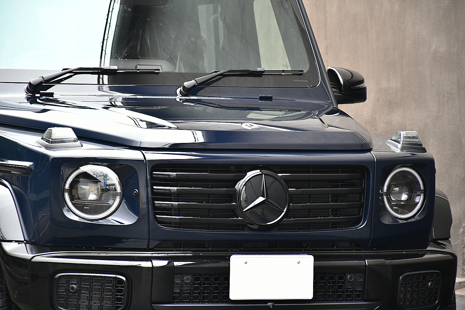 愛知県 名古屋 ベンツ カスタム Gクラス W465 G450d ブラックアウト ローダウン スペーサー 低ダストブレーキパッド 電動サイドステップ ボンド ボンド名古屋