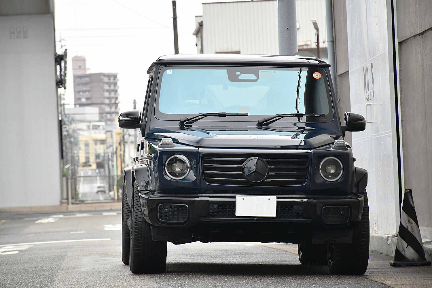 愛知県 名古屋 ベンツ カスタム Gクラス W465 G450d ブラックアウト ローダウン スペーサー 低ダストブレーキパッド 電動サイドステップ ボンド ボンド名古屋