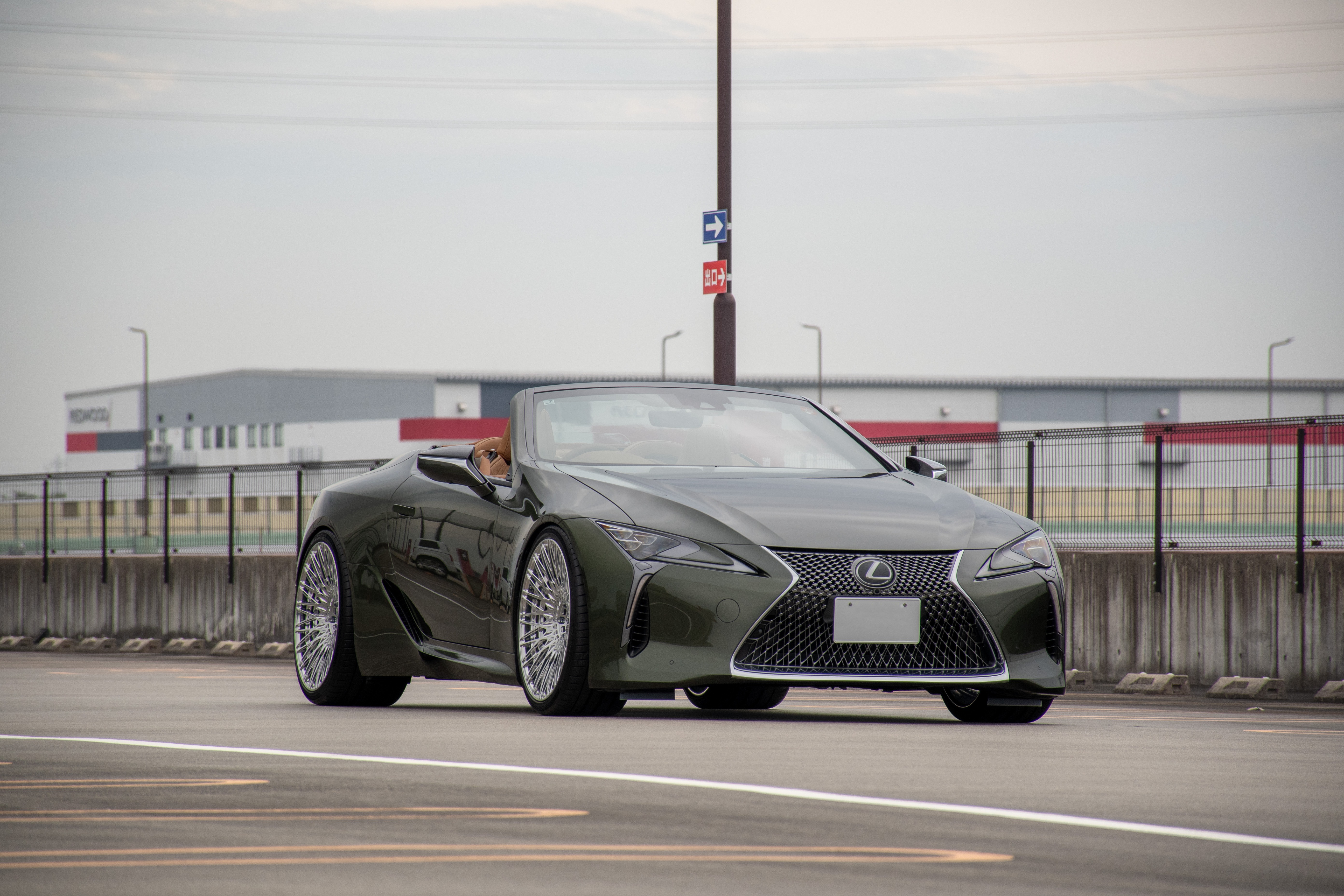 LC500コンバーチブルにMVFORGED!! | bond shop NAGOYA BLOG