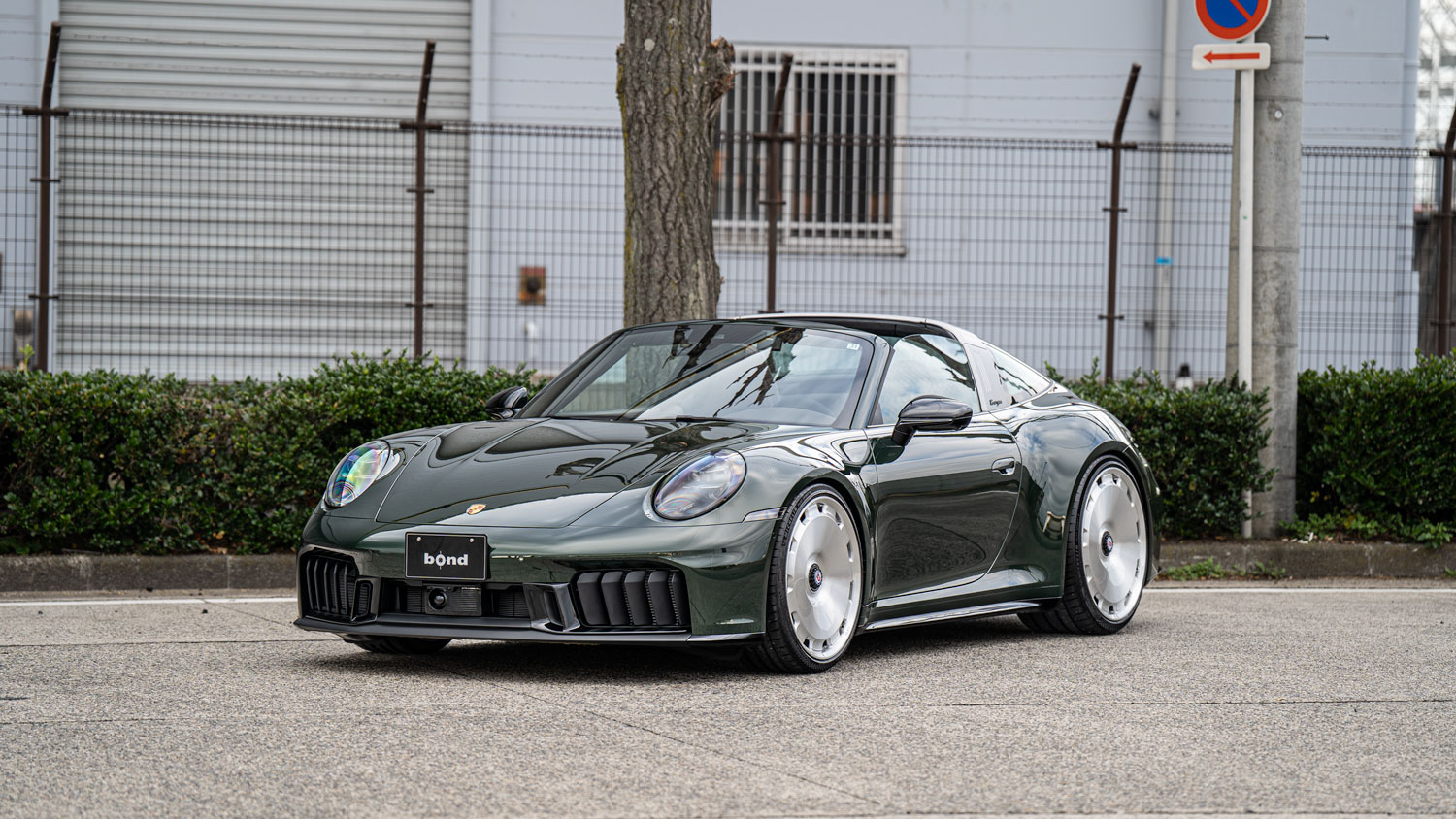 Porsche ポルシェ 992 992.2 タルガ4 GTS Targa ローダウン H&R HRE ホイール カスタム 名古屋