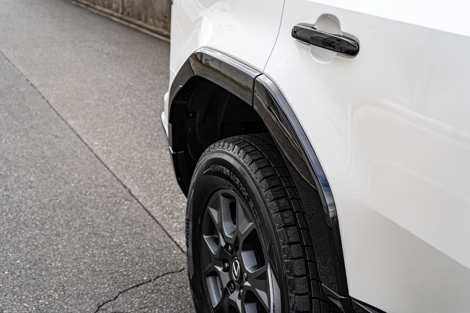 レクサス LEXUS GX550 ペイント シボ取りペイント グリルペイント カスタム 名古屋