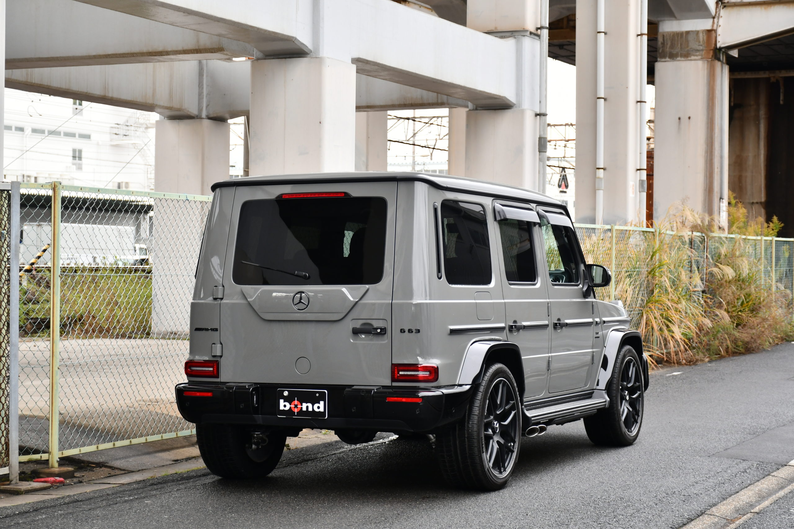ボンドカーズ名古屋 bond cars NAGOYA ベンツ AMG メルセデスベンツ メルセデセスAMG MercedesAMG G63 マヌファクトゥーアプログラム 左ハンドル バンパーガート ナイトパッケージ 背面タイヤレス 在庫車 正規ディーラー車