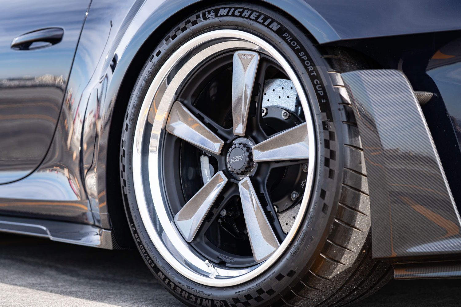 Porsche ポルシェ 992 GT3RS ローダウン PPF INOZETEK MVFORGED 1016industries ホイール マフラー ラッピング カスタム 名古屋