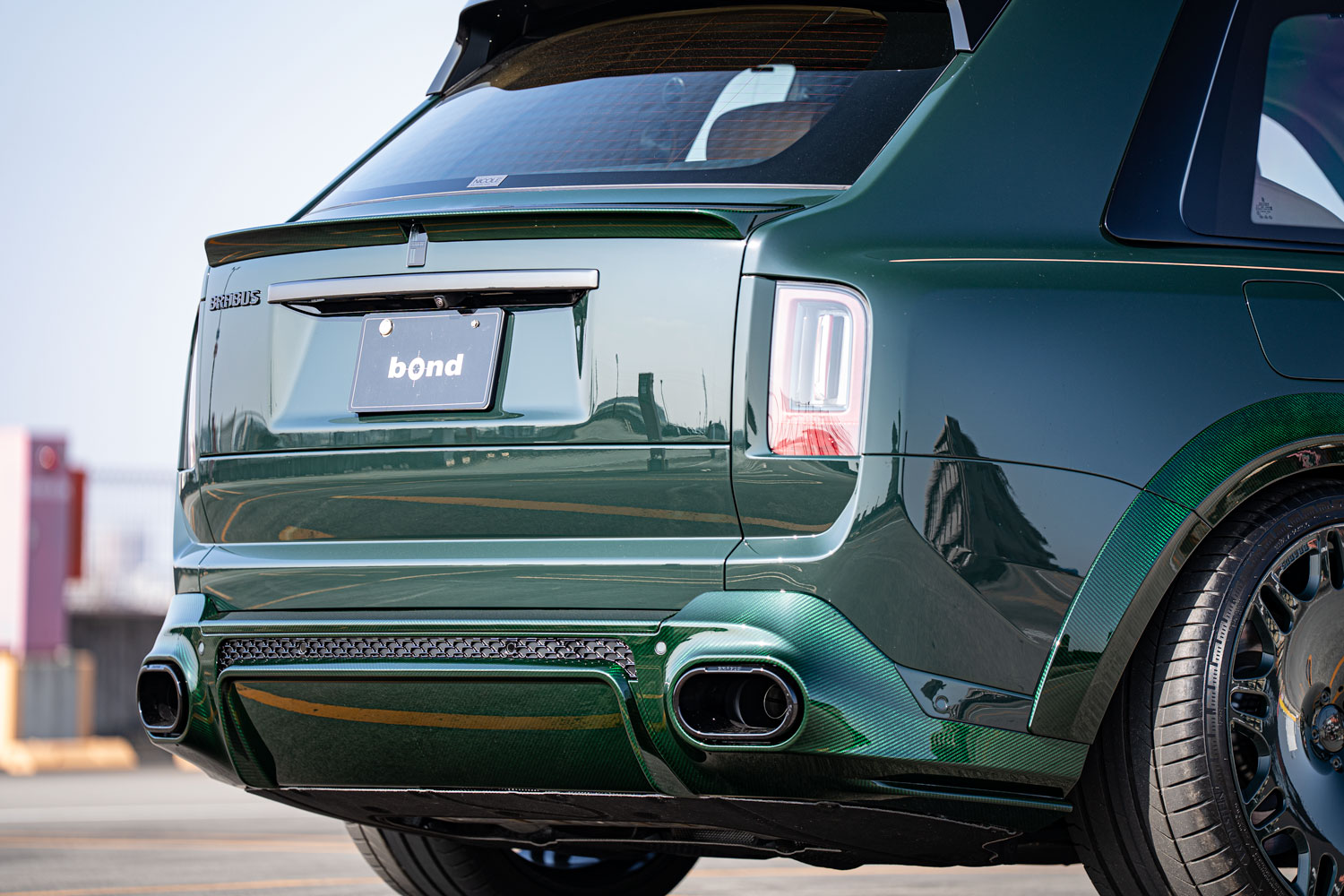 RollsRoyce ロールスロイス Cullinan カリナン ブラックバッジ シリーズⅡ ローダウン ブラバス BRABUS 24インチ ホイール カスタム 名古屋 東京オートサロン