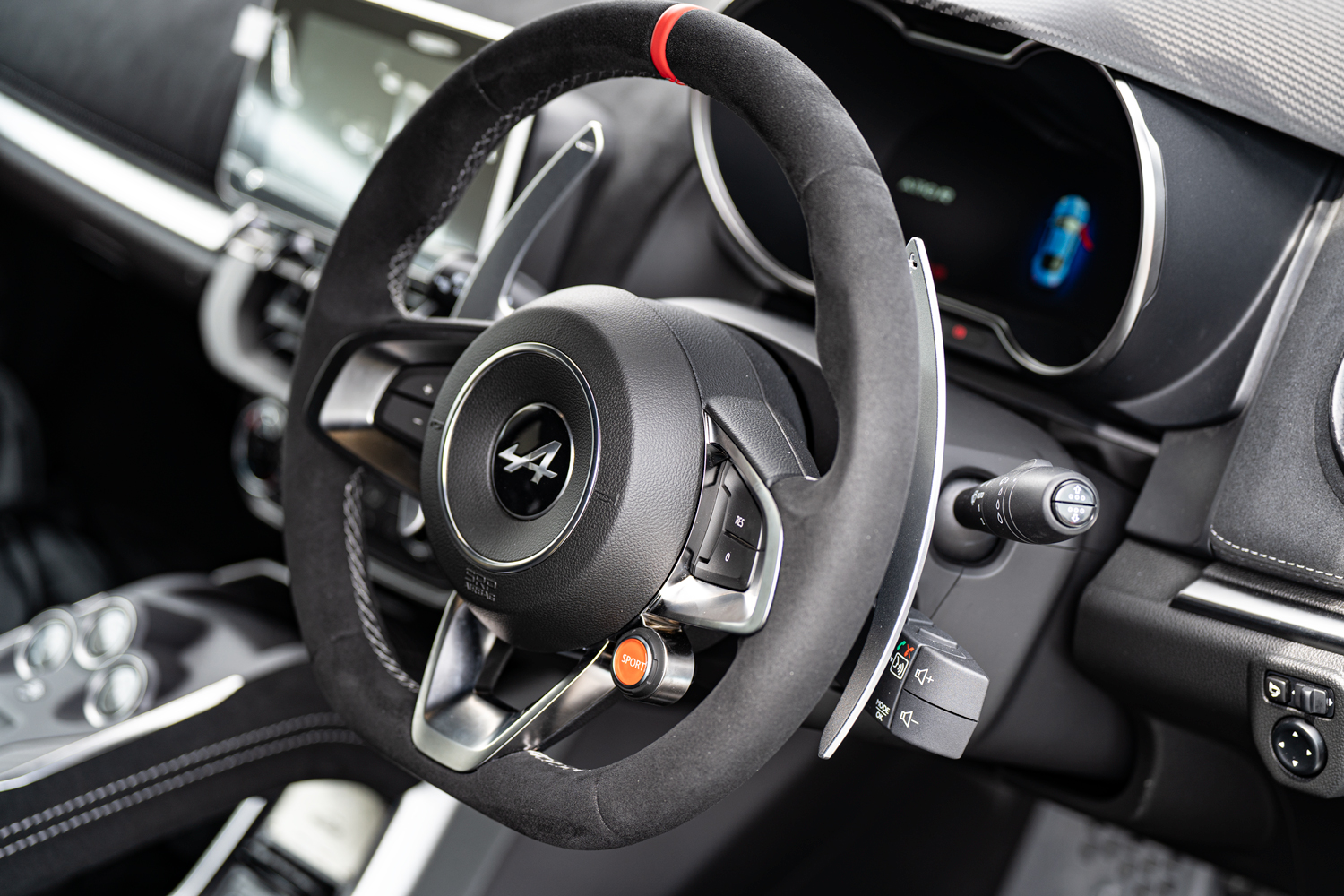 アルピーヌ　ALPINE　A110R　ローダウン　ダウンサス　ホイール　HRE　アメ鍛　インチアップ　カスタム　名古屋