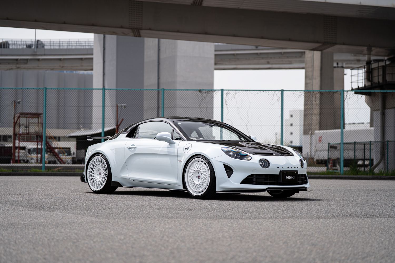 アルピーヌ　ALPINE　A110R　ローダウン　ダウンサス　ホイール　HRE　アメ鍛　インチアップ　カスタム　名古屋