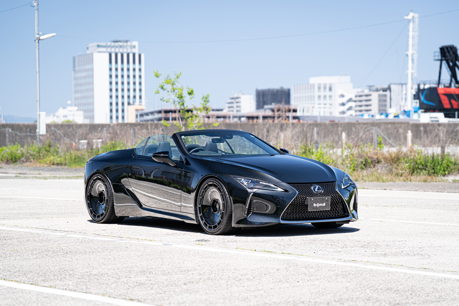 レクサス　LEXUS　LC500　コンバーチブル　ローダウン　車高調　RS-R　ホイール　AKフォージド　22インチ　ブラックアウト　カスタム　名古屋