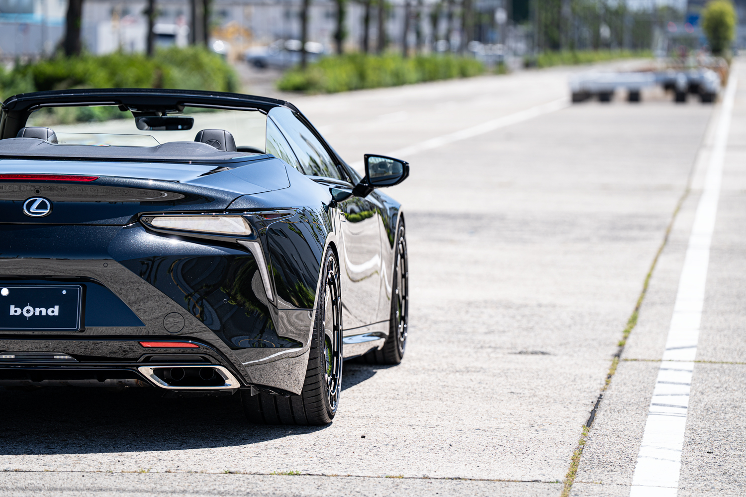 レクサス　LEXUS　LC500　コンバーチブル　ローダウン　車高調　RS-R　ホイール　AKフォージド　22インチ　ブラックアウト　カスタム　名古屋