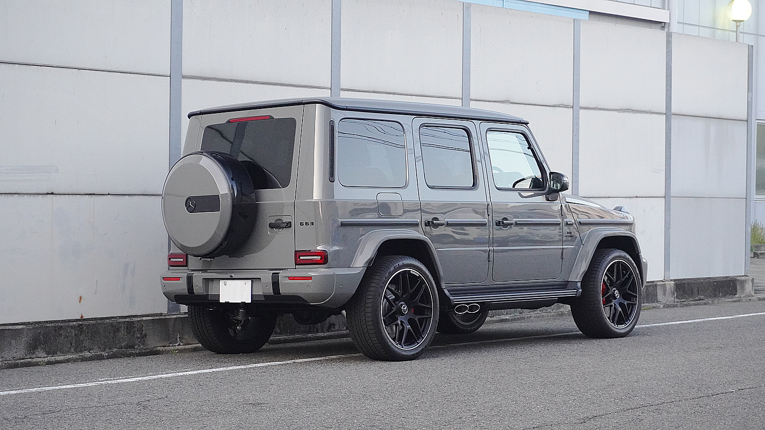 ベンツ カスタム W465 G63 Gクラス 電動サイドステップ スペーサー デジタルインナーミラー ドリンクホルダー ボンド ボンド名古屋 ダウンナンバーベース