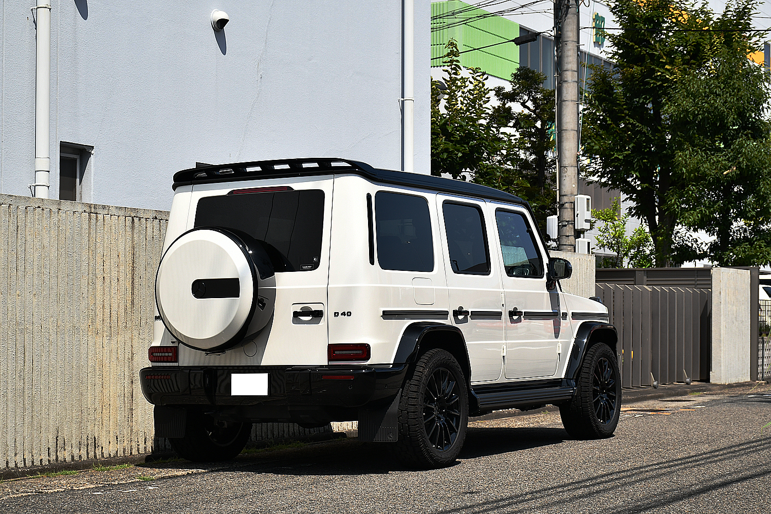 愛知県 名古屋 ベンツ カスタム G400d Gクラス シートカバー プラチナムホワイト ペイント ラッピング ゴツゴツタイヤ ボンド ボンド名古屋 ブラバスリップ BRABUS
