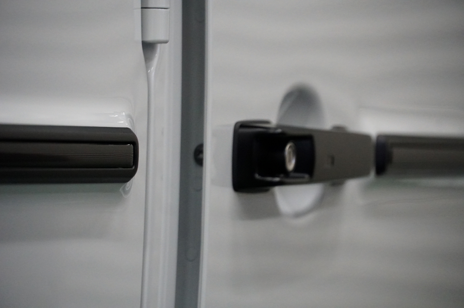 W465 AMG G63 BOND 大宮 カスタム IID 電動サイド イージークロージャー ドアクローザー ソフトクローズ ローダウン スペーサー ツライチ ユピテル ZK3000 G450d ボンド大宮