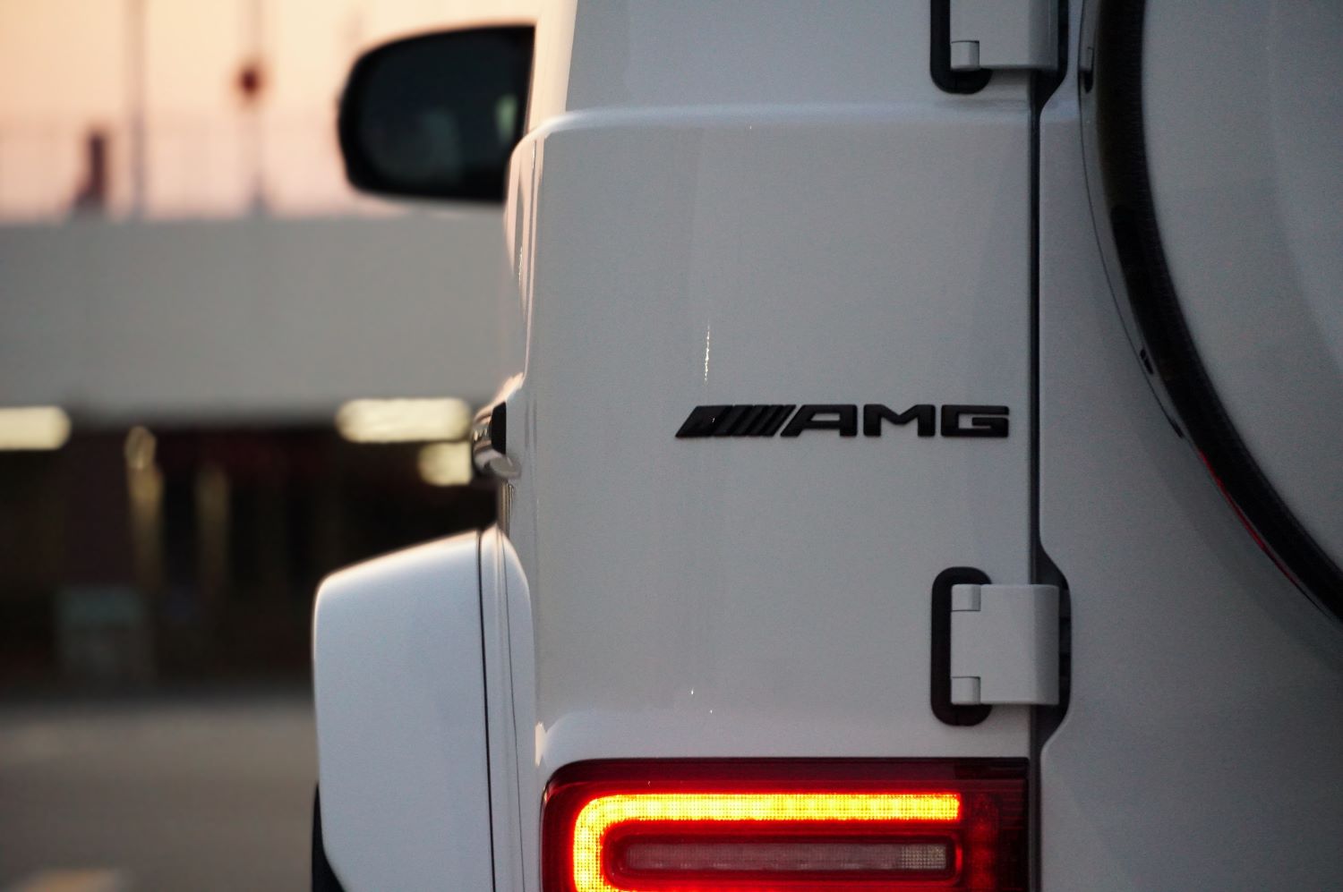 ボンド 大宮 メルセデス ベンツ W465 G63 AKRAPOVIC アクラポ マフラー BC FORGED HCA675 ブラックアウト