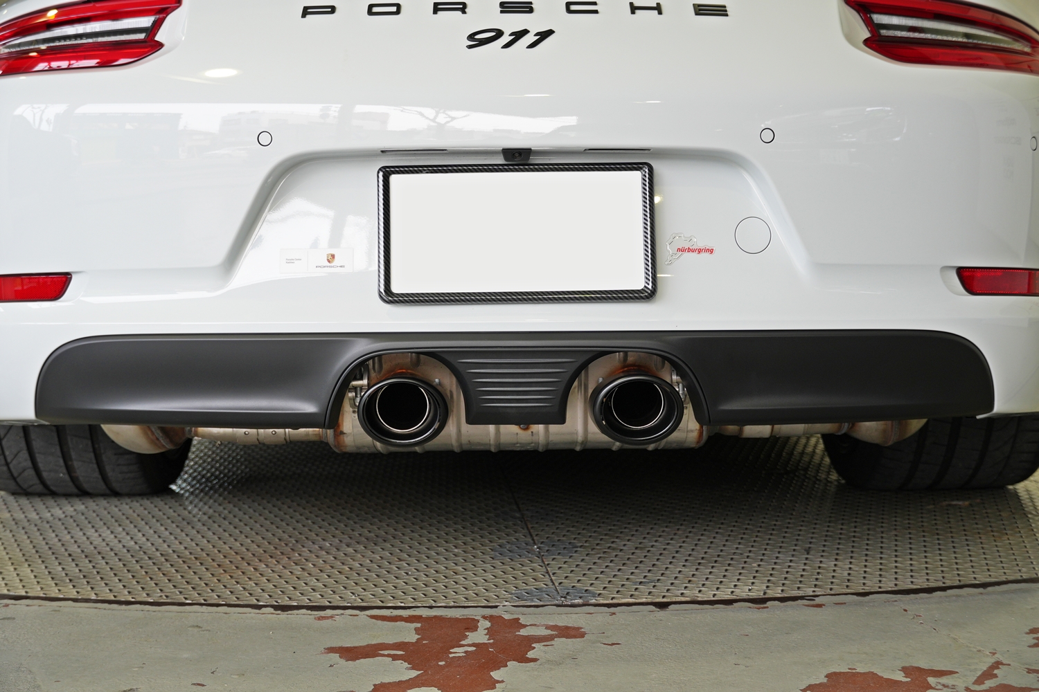 ポルシェ　カスタム　スポーツエキゾースト　マフラー交換　991.2　991　911