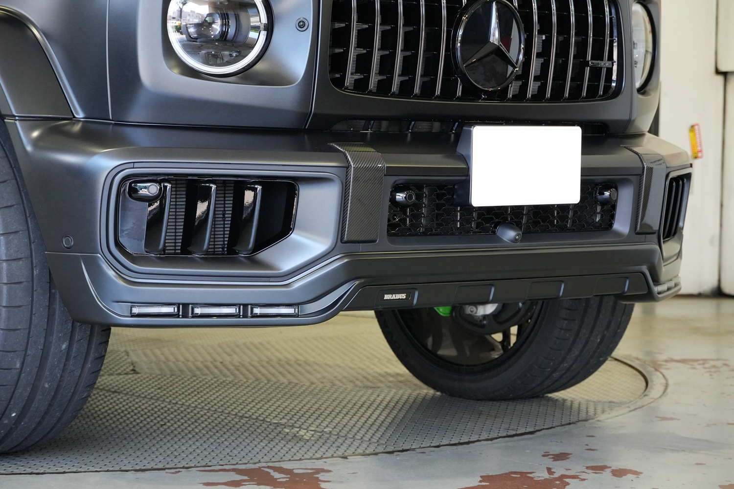 W463A　W465　Gクラス　ゲレンデ　カスタム　ペイント　エアロ　BRABUS